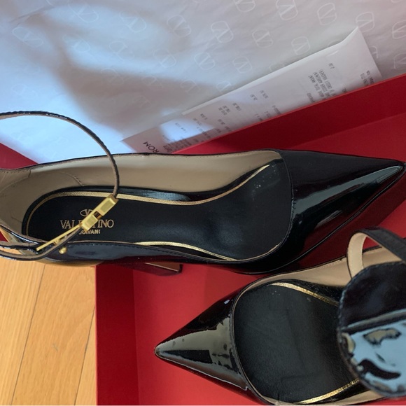 Valentino 165MM TAN-GO POINTED patent leather pumps. - Picture 2 of 13